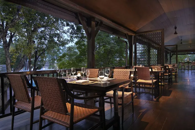 Service 1921 House at Anantara Hotel